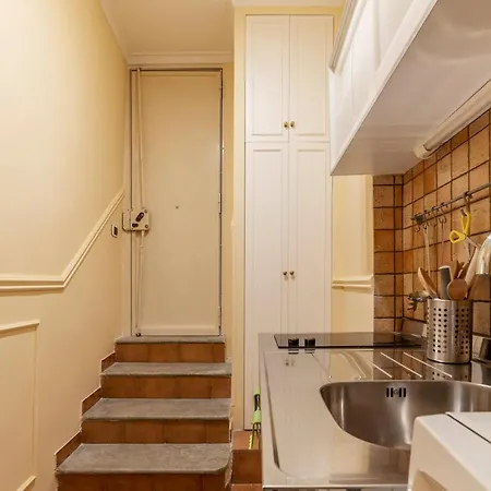 Guesthost - Piazza Navona & Pantheon Apartment